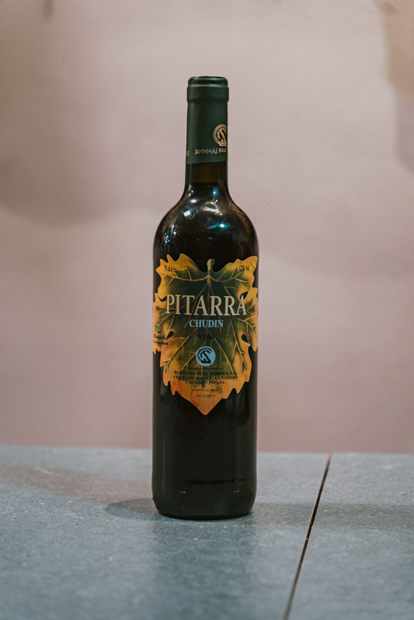 Vino pitarra Chudin