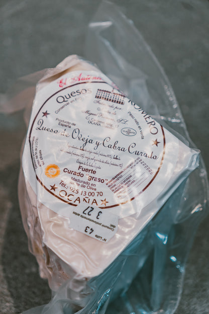 Queso de oveja y cabra curado Quesos Romero