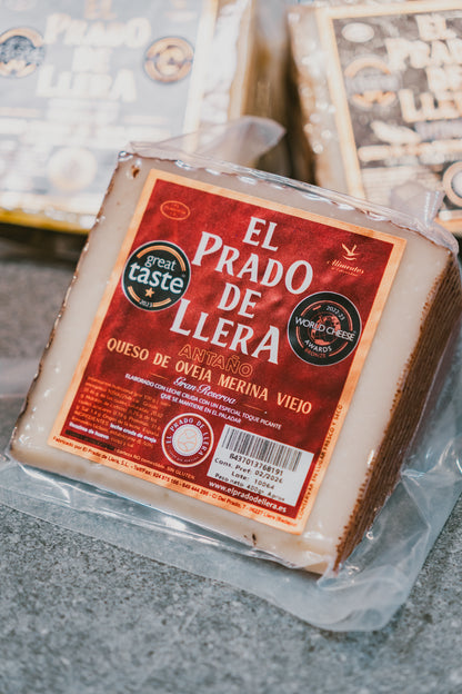 Queso de oveja curado Antaño El prado de Llera