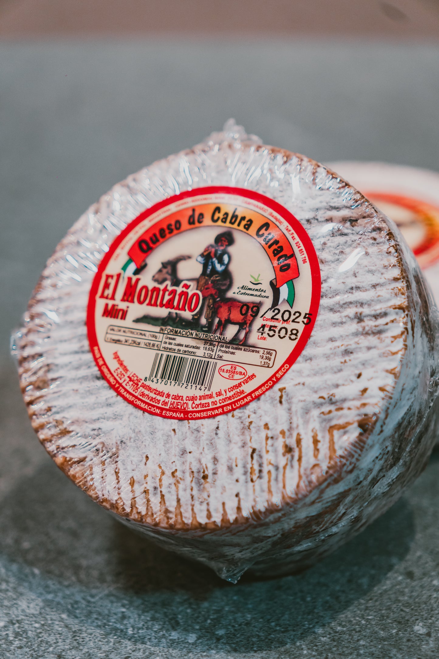 Queso de cabra curado El Montaño