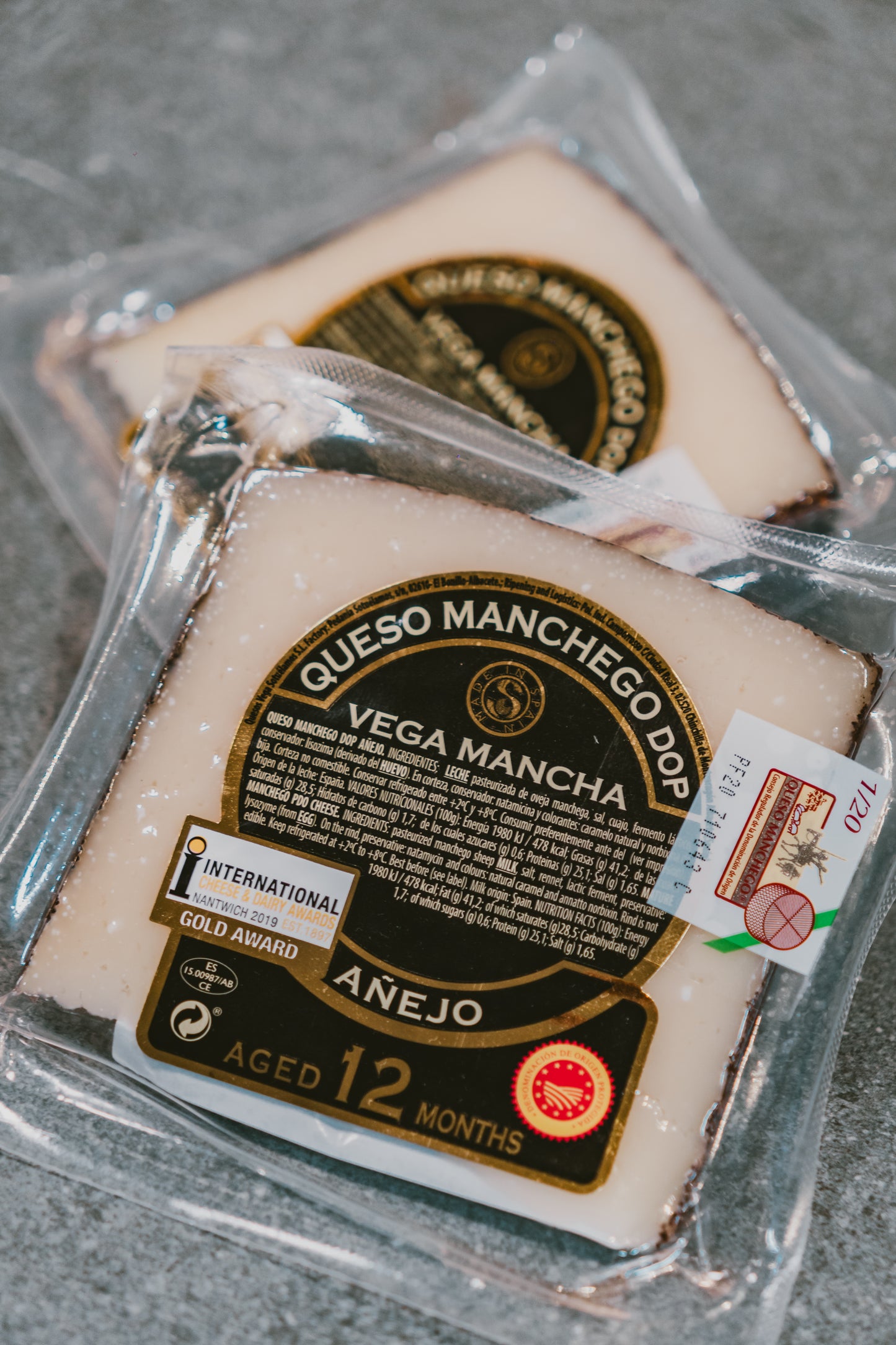Queso manchego añejo 12 meses