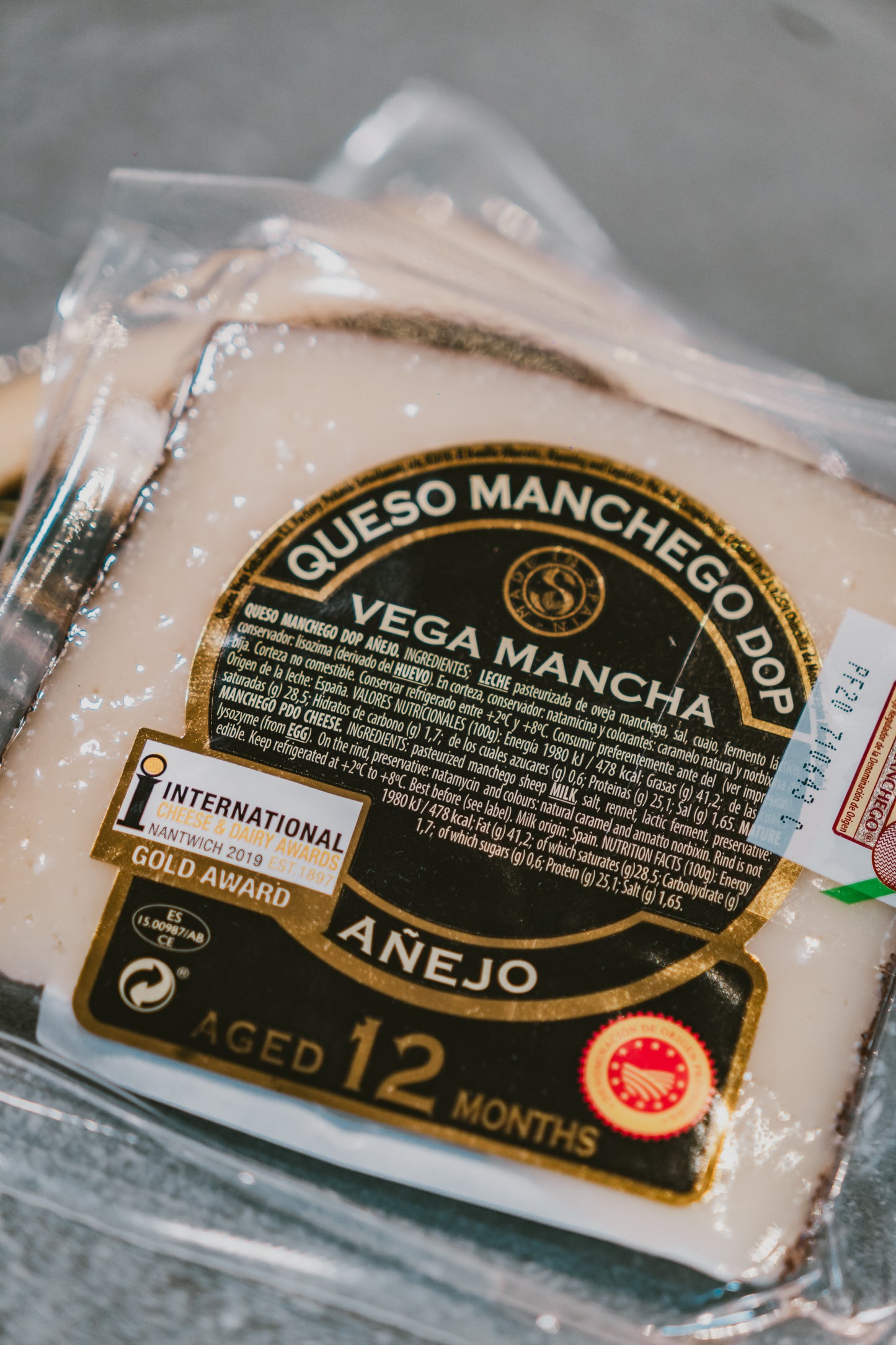 Queso manchego añejo 12 meses