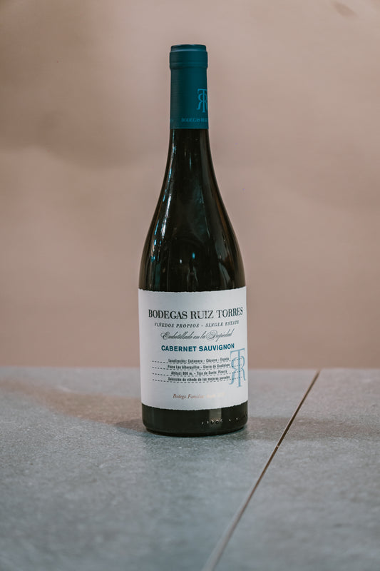Vino tinto cabernet sauvignon Bodegas Ruiz Torres